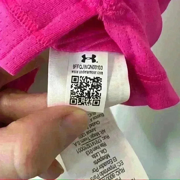 NWT Under Armour Heat Gear V-Neck T-Shirt Hot Pink Carpe Diem Graphic - Picture 13 of 13